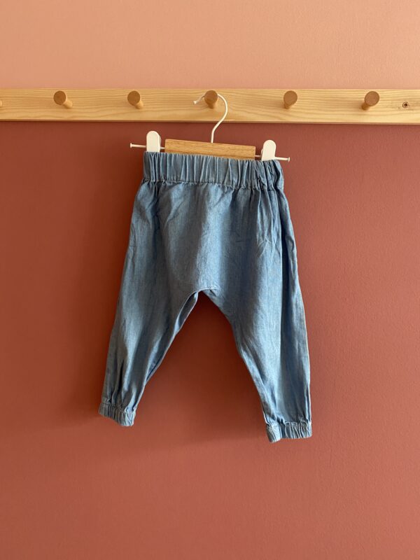 Hose Hanna mit breitem Gummi und Hosensaum